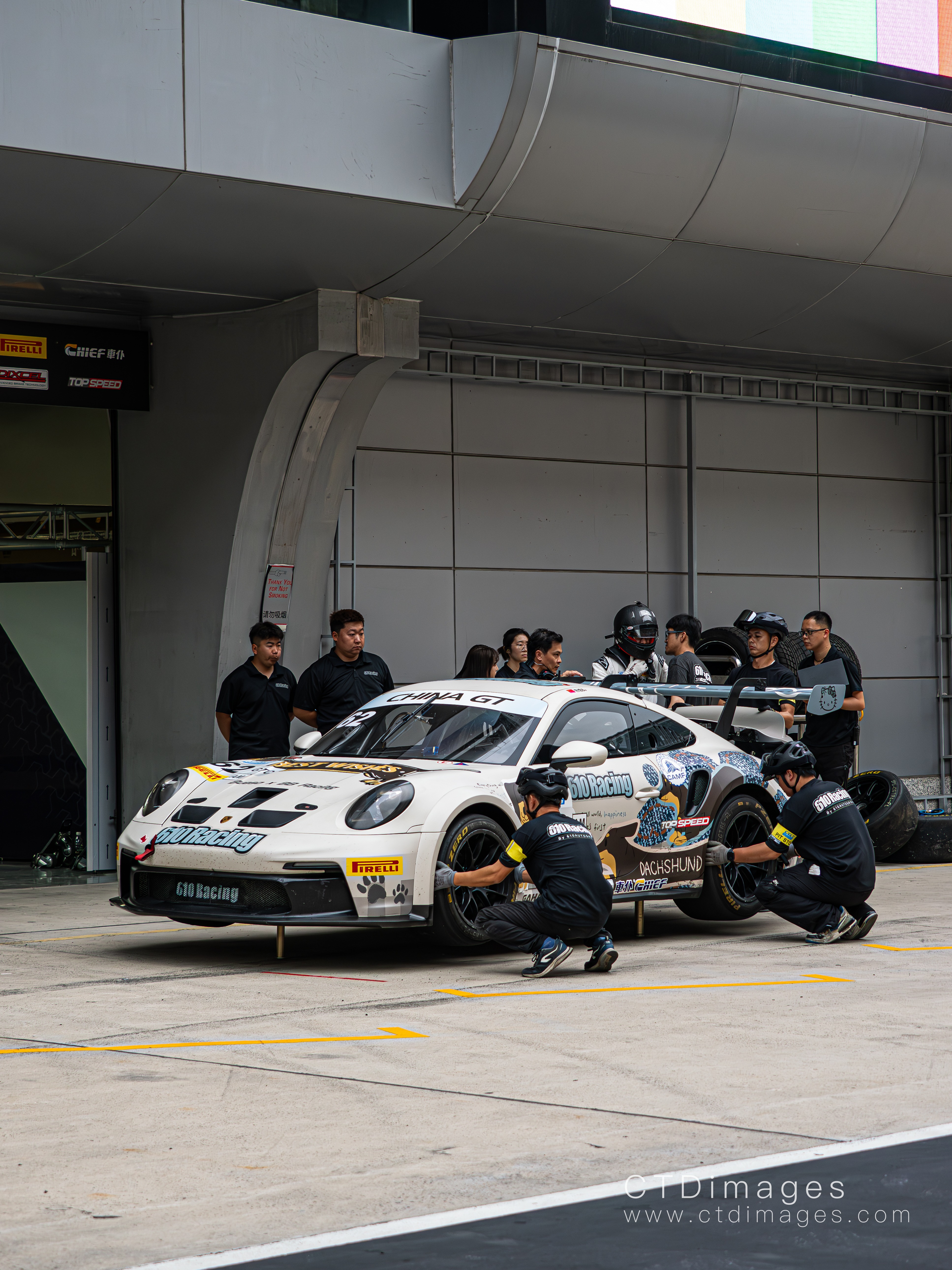 China GT motorsport photography cover